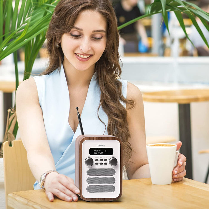 Denver DAB Radio - Retro Radio - Bluetooth - DAB+/ FM Radio - DAB48