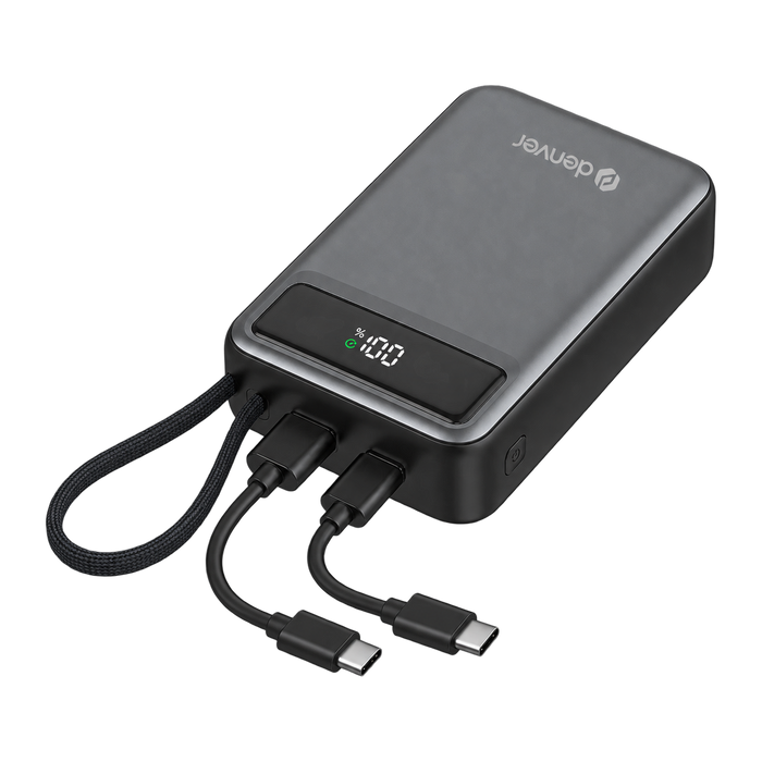 Denver PQCA20650 powerbank met display en twee ingebouwde laadkabels, schuin vooraanzicht